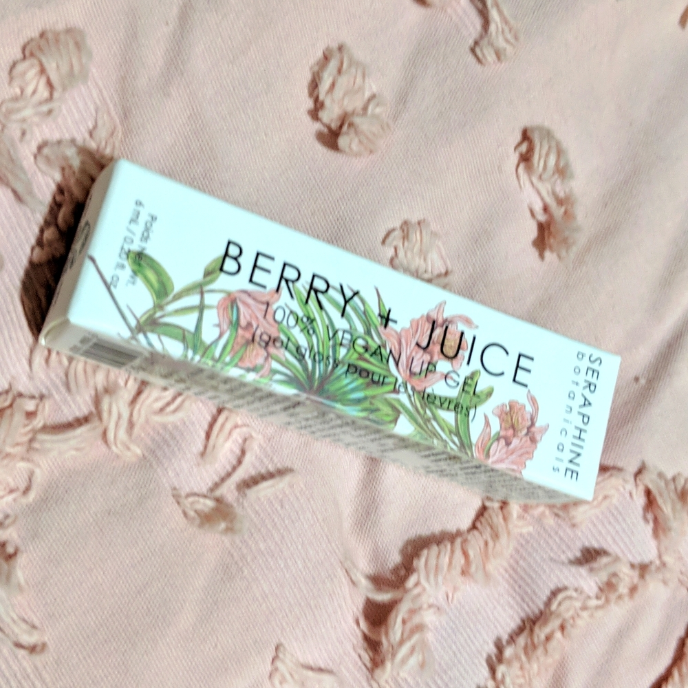 Berry + Juice - 100% Vegan Lip Gel in Dainty Peach